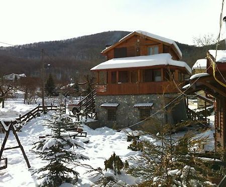Chalet Parea Метаморфосі Екстер'єр фото